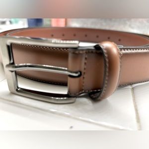 Men’s Perry Ellis Portfolio belt. Brown leather. Size 36.